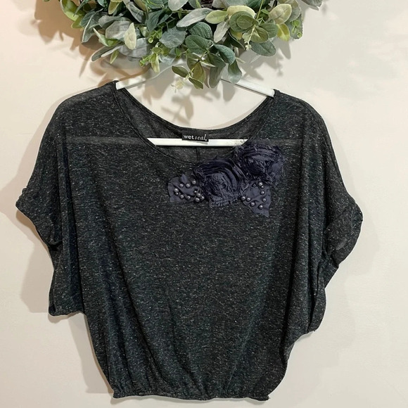 Wet Seal Charcoal Cropped Top with Flower and Pearl Accents at Neckline S - Picture 1 of 14